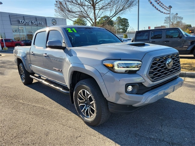 2021 Toyota Tacoma TRD Sport's photo