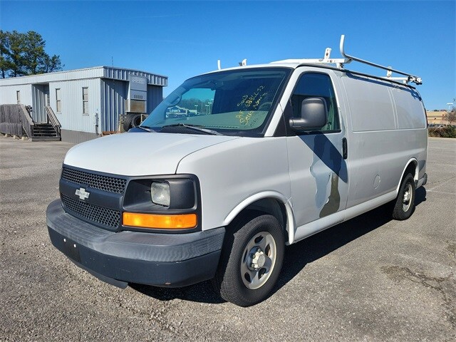 2006 Chevrolet Express Van LT Cargo photo 3