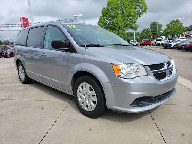 2018 Dodge Grand Caravan SE's photo