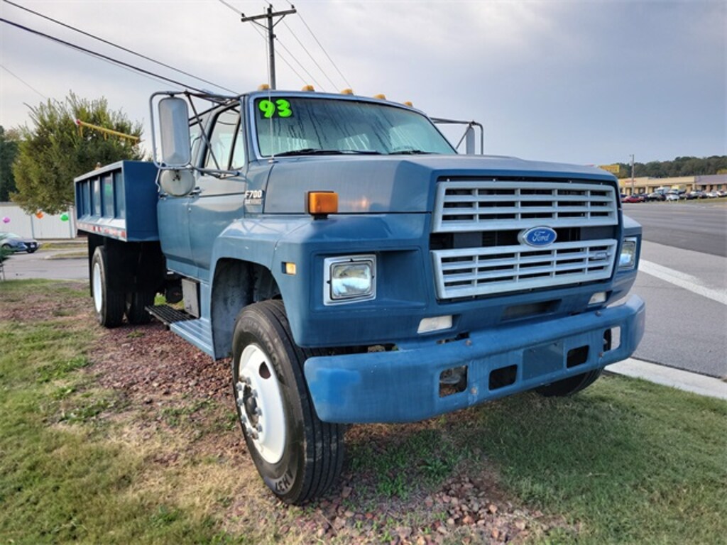 Used 1993 Ford F-750SD Base
