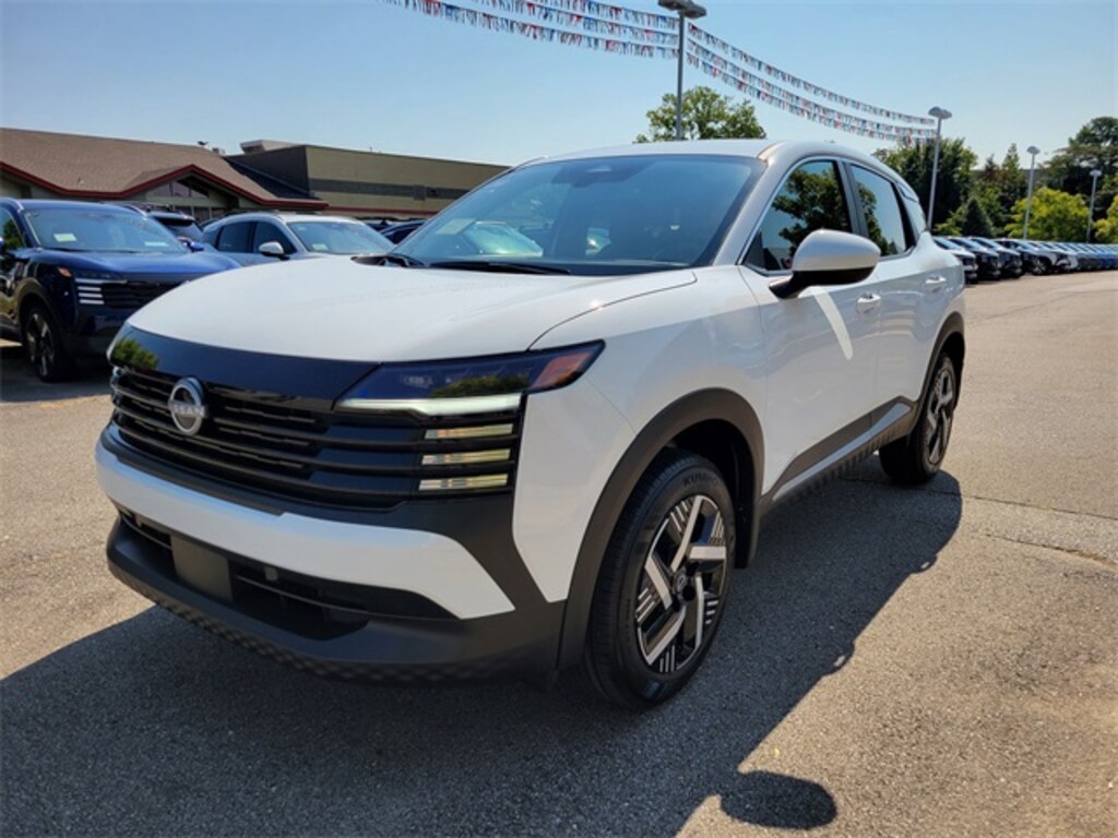 New 2026 Nissan Kicks SV SUV