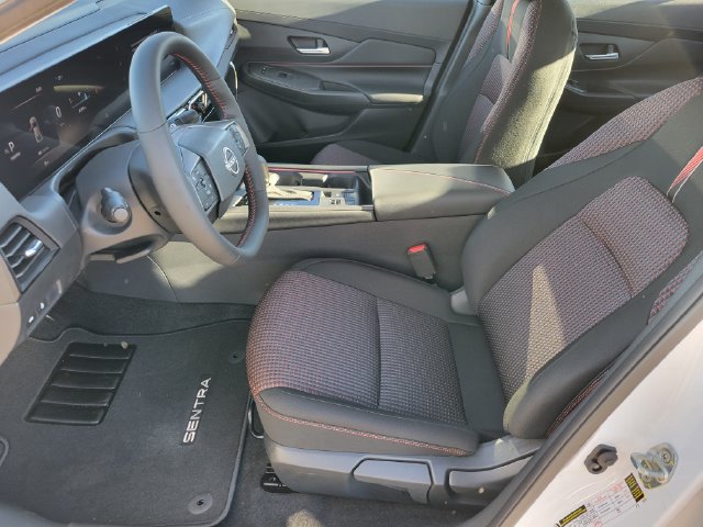 2026 Nissan Sentra SR - Photo 10