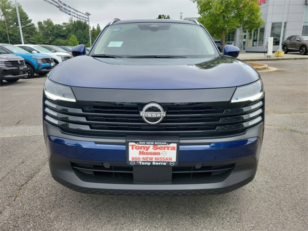 New 2025 Nissan Kicks SV SUV