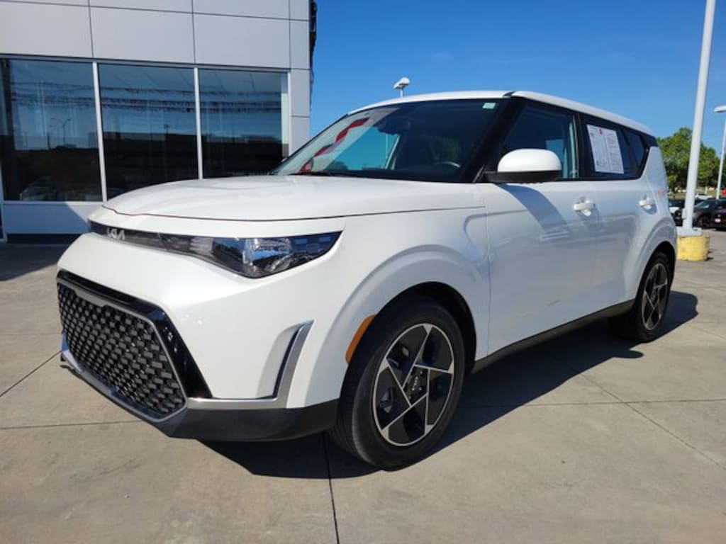 Certified 2025 Kia Soul EX Hatchback