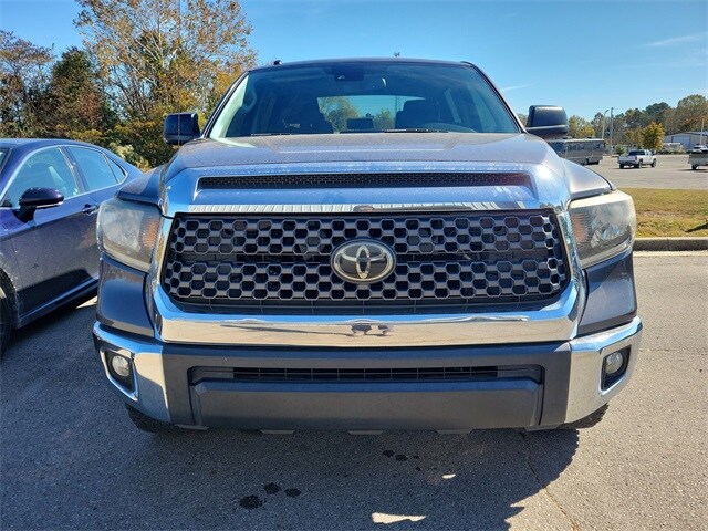 2018 Toyota Tundra SR5 photo 2