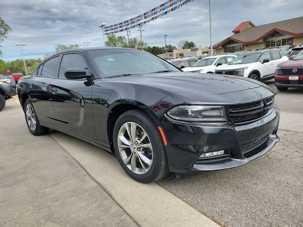 2020 Dodge Charger SXT Sedan