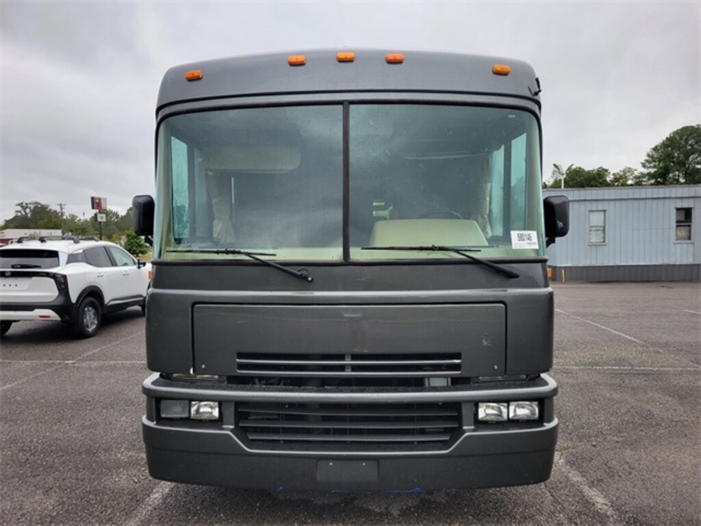 Used 1995 Bounder   RV