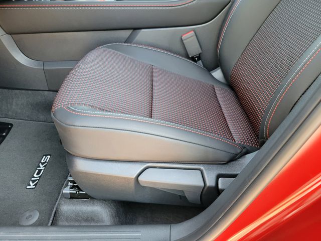 2026 Nissan KICKS SR - Photo 14