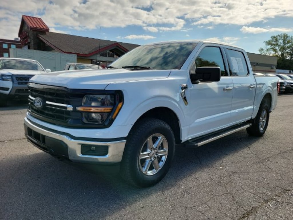 Used 2025 Ford F-150 XLT Truck SuperCrew Cab