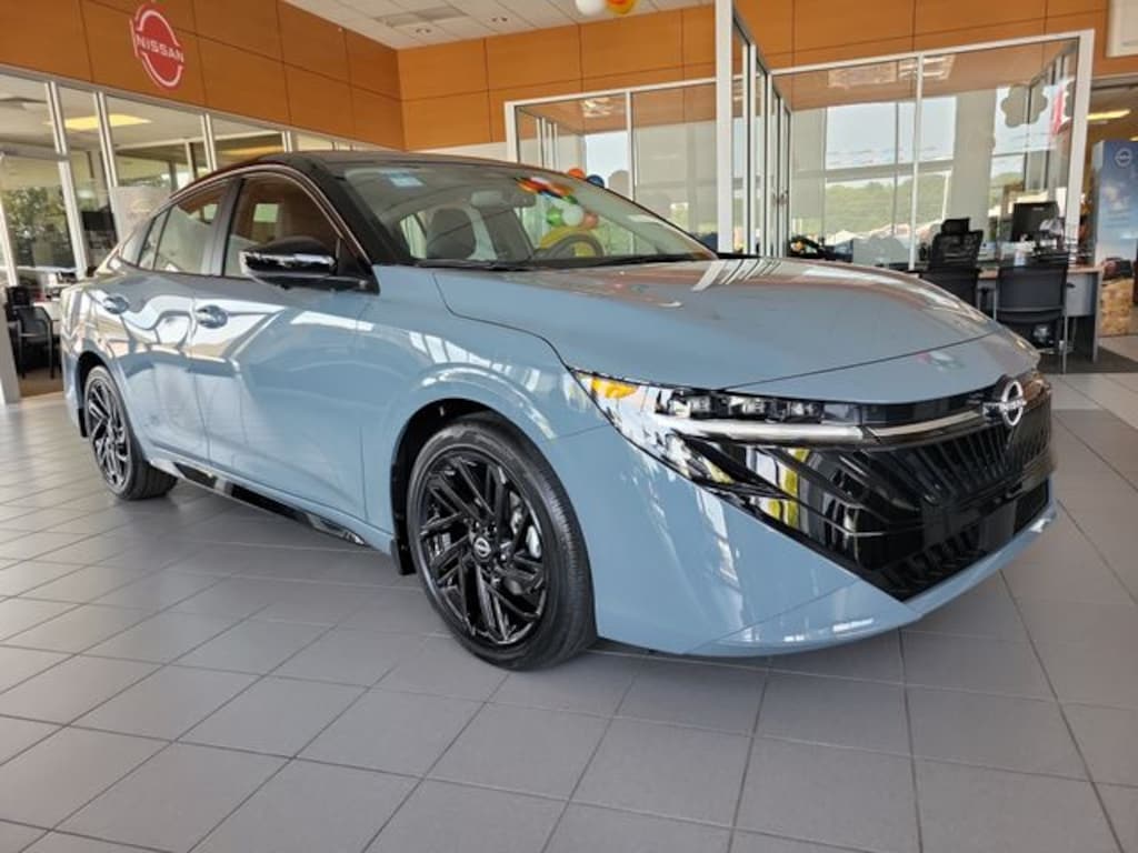 New 2027 Nissan Sentra SR Sedan
