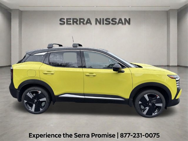 New 2026 Nissan Kicks SR SUV