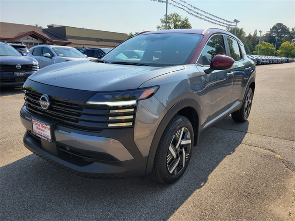 New 2026 Nissan Kicks SV SUV