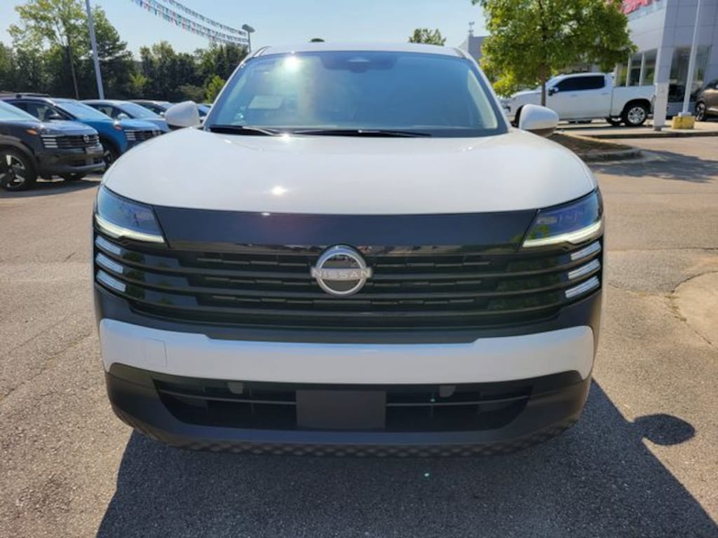 New 2025 Nissan Kicks SV SUV