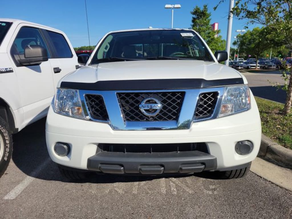 Certified 2016 Nissan Frontier SV Truck Crew Cab