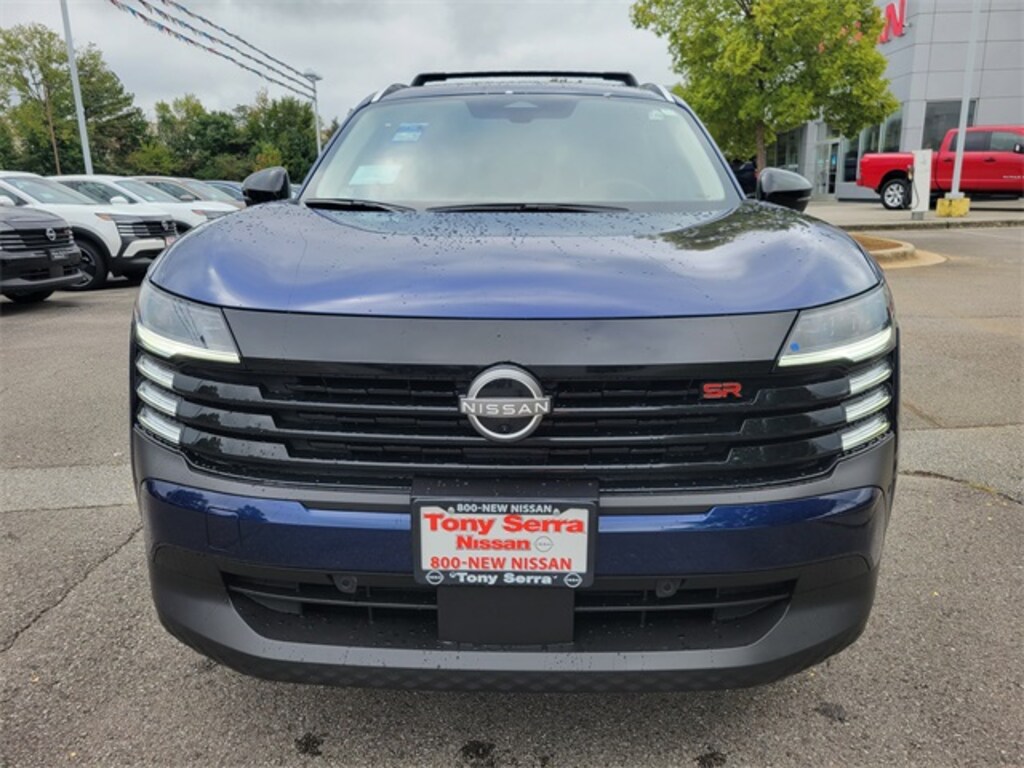 New 2026 Nissan Kicks SR SUV