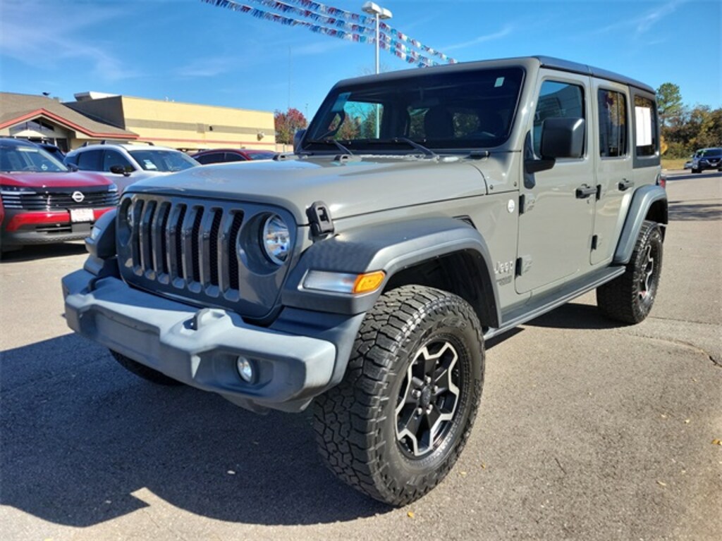 Used 2020 Jeep Wrangler Unlimited Sport SUV