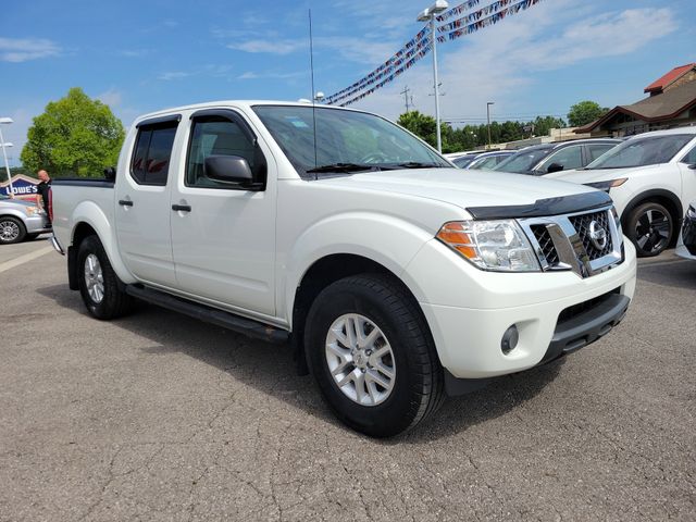 2016 Nissan Frontier 4.0 SV Crew Cab 4X4 AT SWB's photo