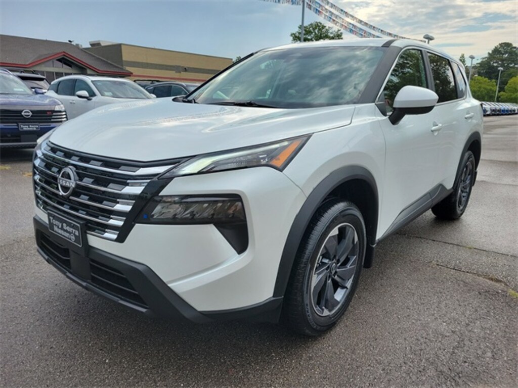 New 2026 Nissan Rogue SV SUV