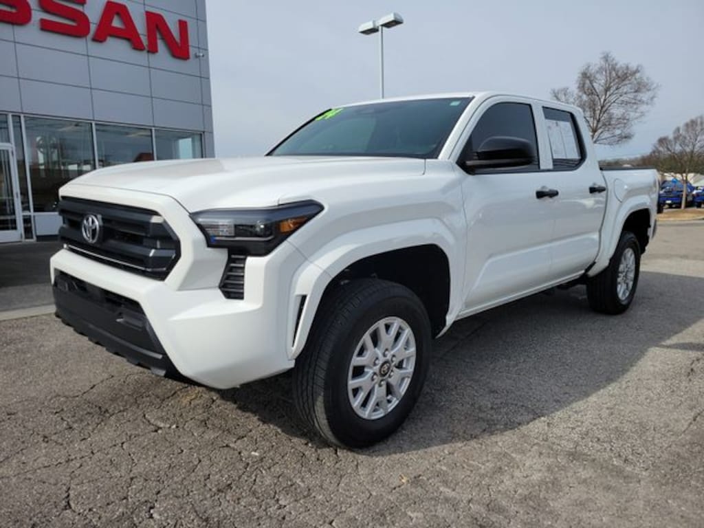 Certified 2024 Toyota Tacoma SR Truck Double Cab