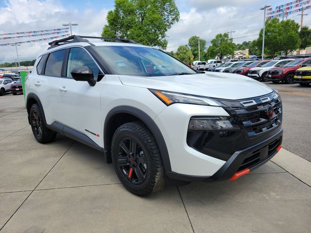 2026 Nissan Rogue SV AWD's photo