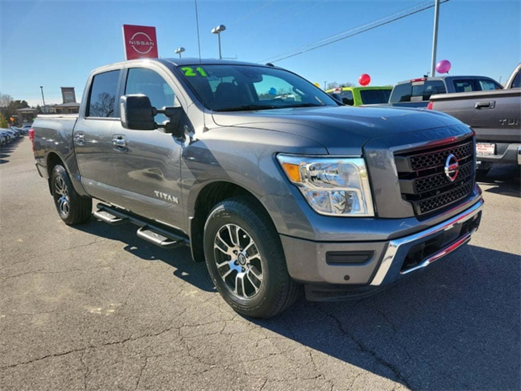 Certified 2021 Nissan Titan SV Truck Crew Cab