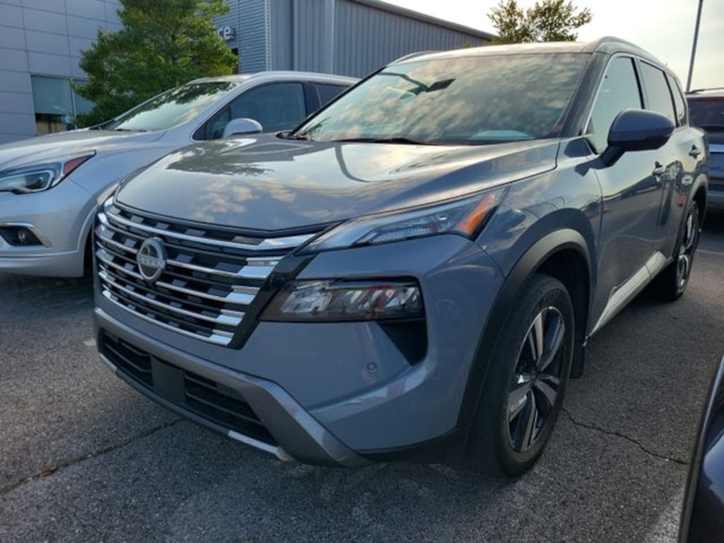 Used 2024 Nissan Rogue SL SUV