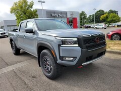 2025 Nissan Frontier PRO-4X Truck Crew Cab