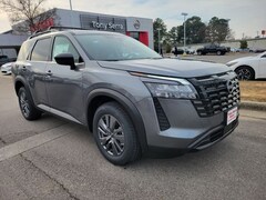 2026 Nissan Pathfinder SV SUV