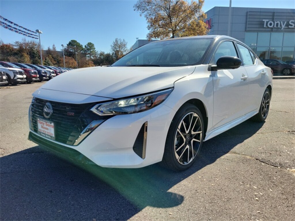 New 2025 Nissan Sentra SR Sedan