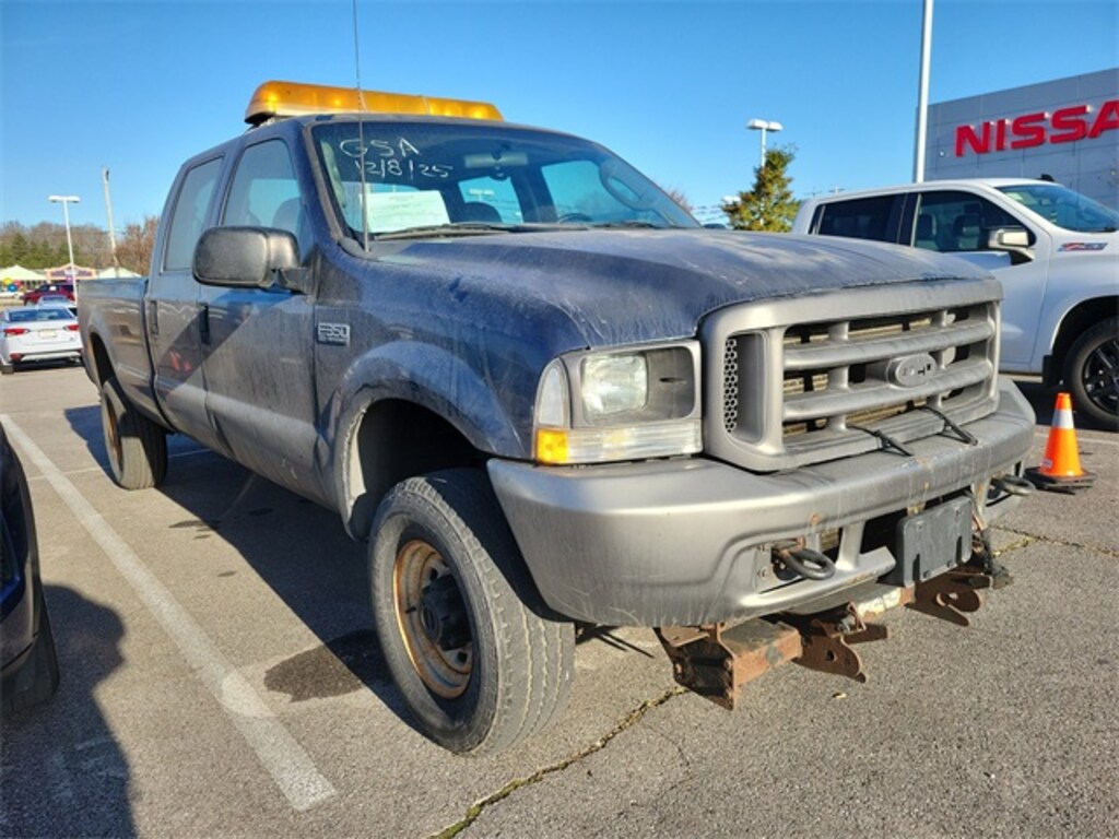 Used 2003 Ford F-350 Truck Crew Cab