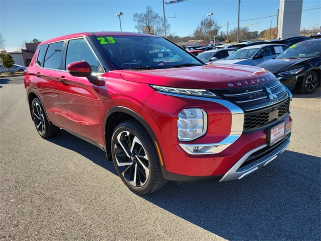 Certified 2023 Mitsubishi Outlander SE SUV