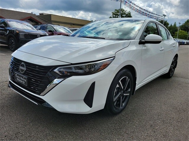 2025 Nissan Sentra SV photo 3