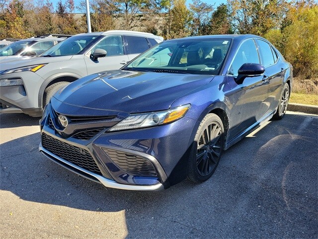 2021 Toyota Camry XSE photo 3