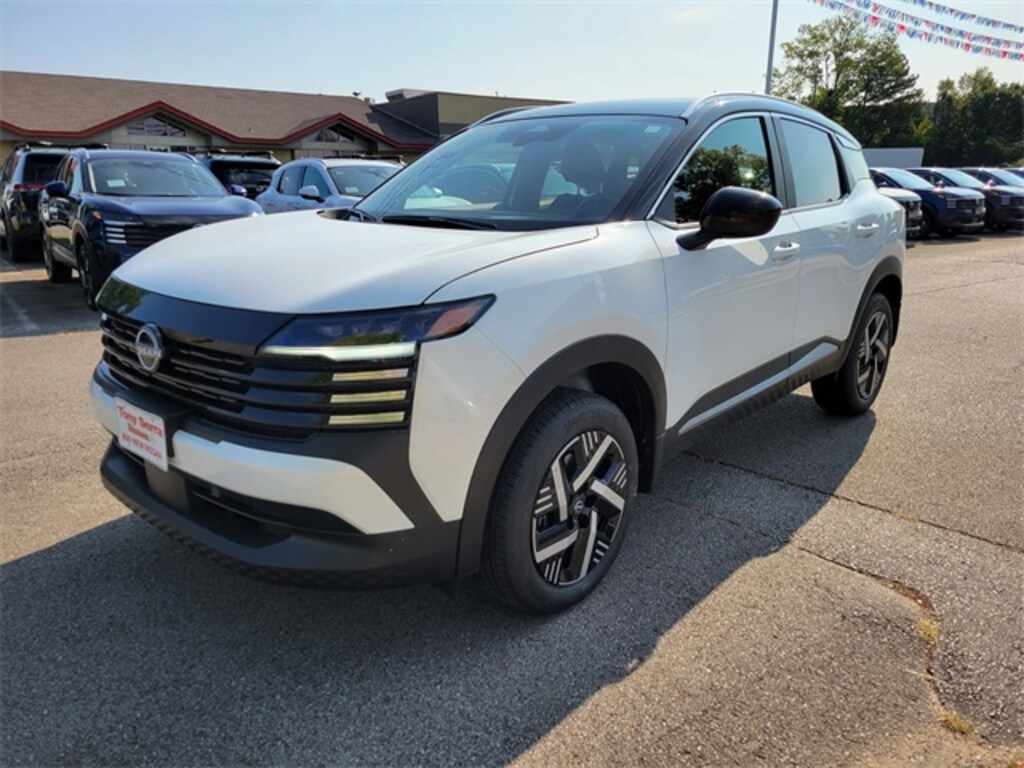 New 2026 Nissan Kicks SV SUV