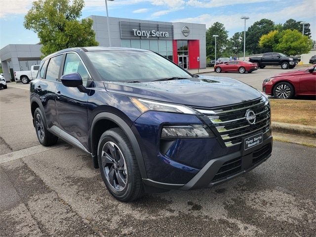 2026 Nissan Rogue SV's photo