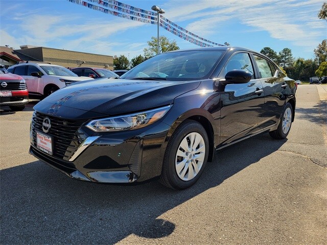 2025 Nissan Sentra S photo 3