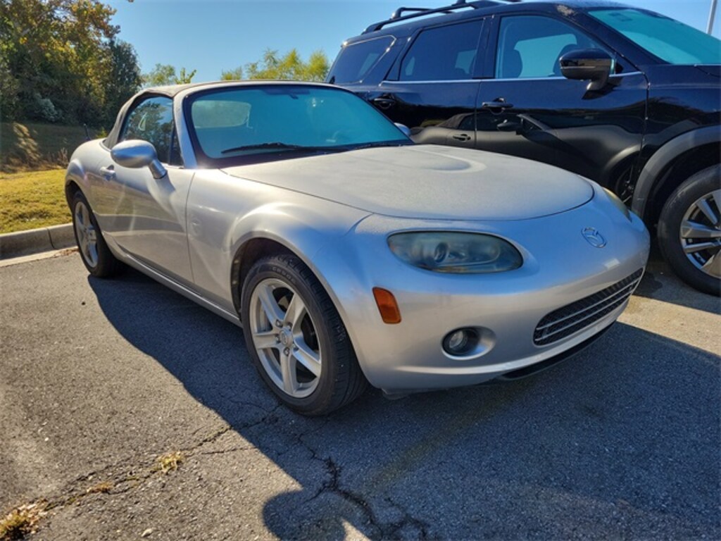 Used 2006 Mazda MX-5 Touring Convertible