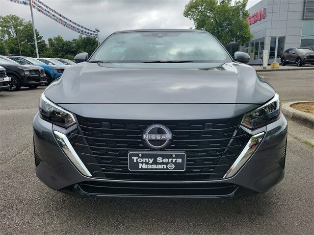 2025 Nissan Sentra SV photo 2