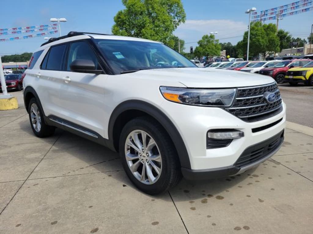 Certified 2024 Ford Explorer XLT SUV