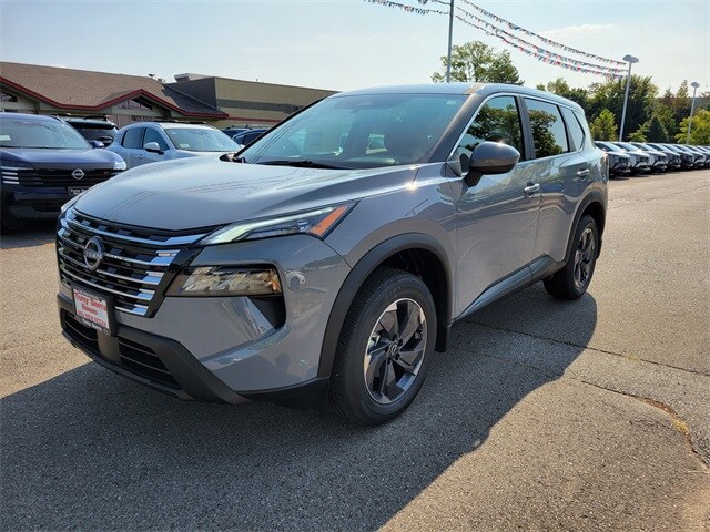 2026 Nissan Rogue SV photo 3