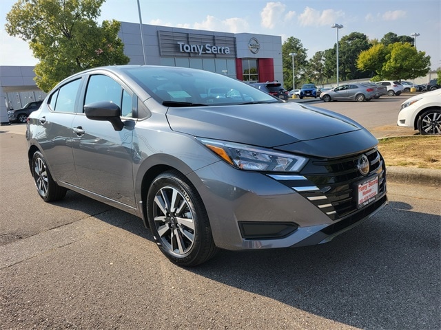 2025 Nissan Versa Sedan SV's photo