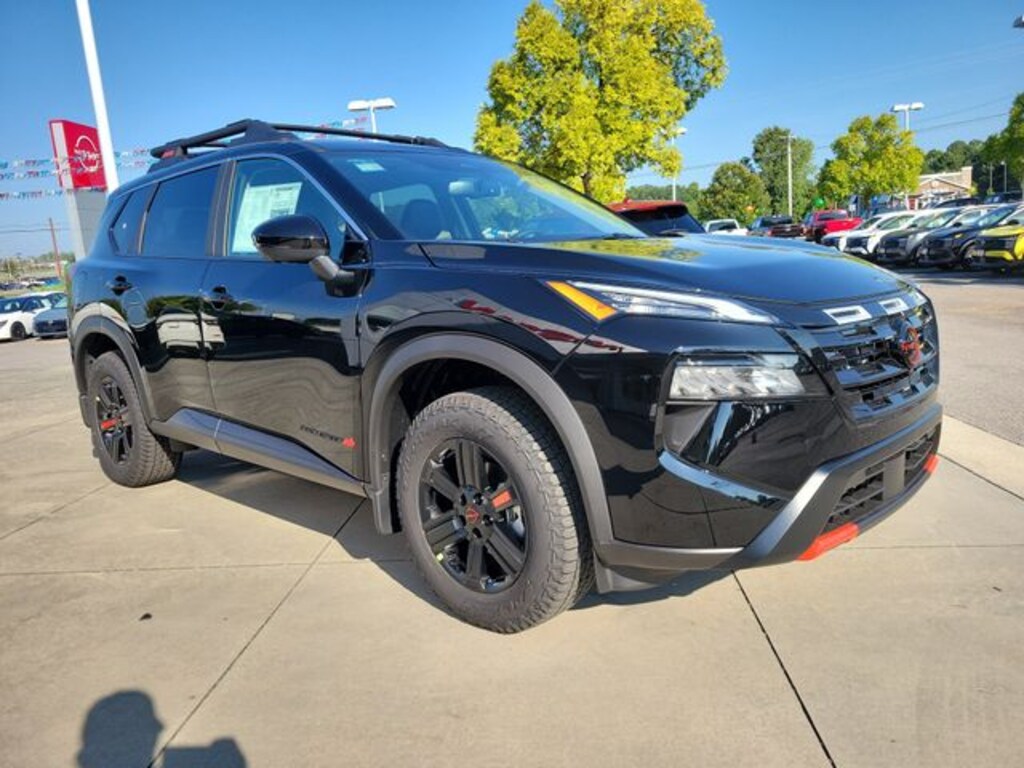 New 2026 Nissan Rogue SV SUV