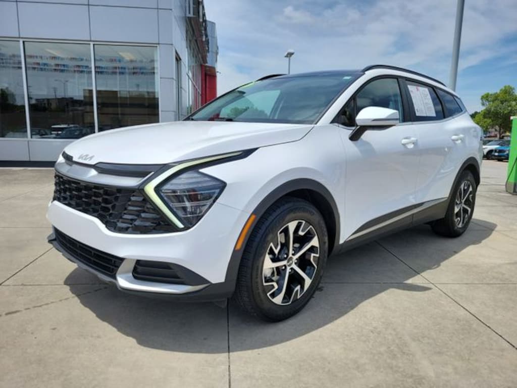 Certified 2025 Kia Sportage EX SUV