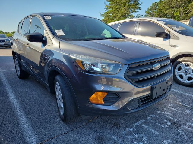 2019 Ford Escape S's photo