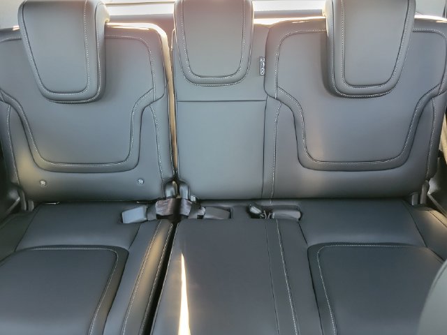 2026 Nissan Armada PRO-4X - Photo 17