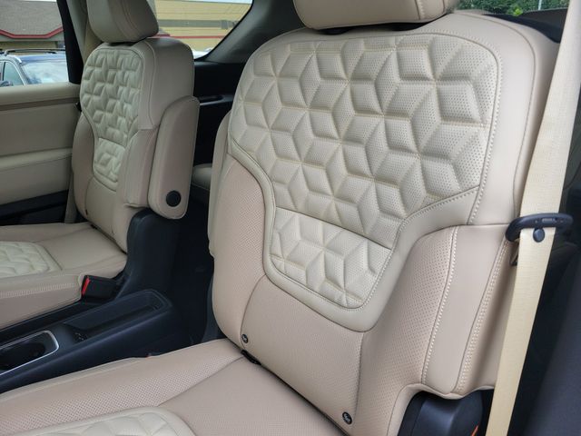 2025 Nissan Armada Platinum - Photo 17
