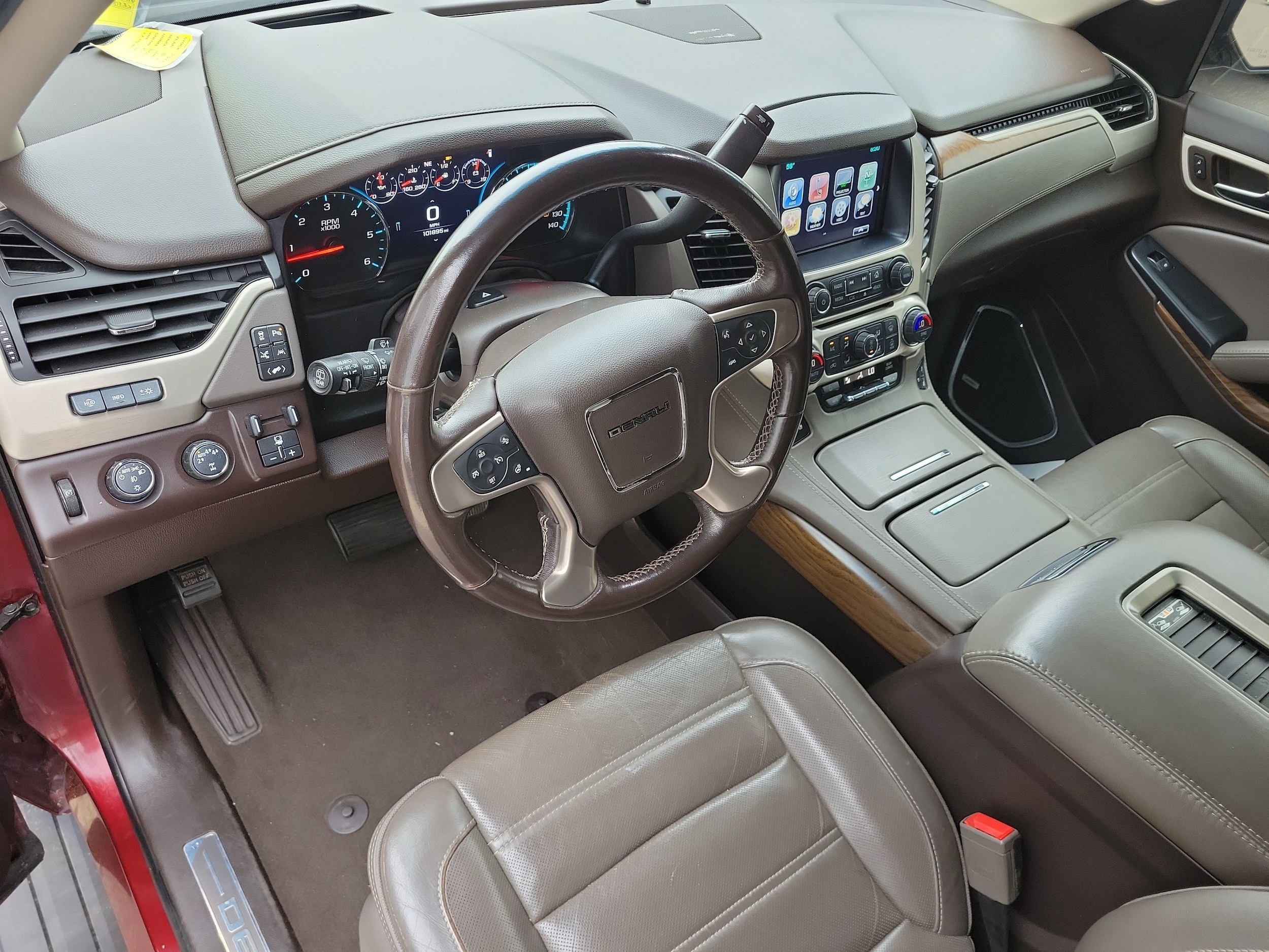 2019 GMC Yukon Denali - Photo 8