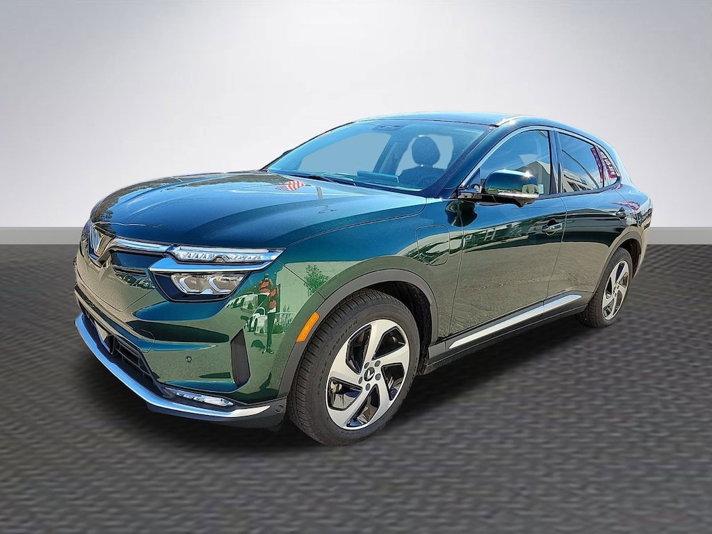 New 2025 VinFast VF 8 Eco SUV