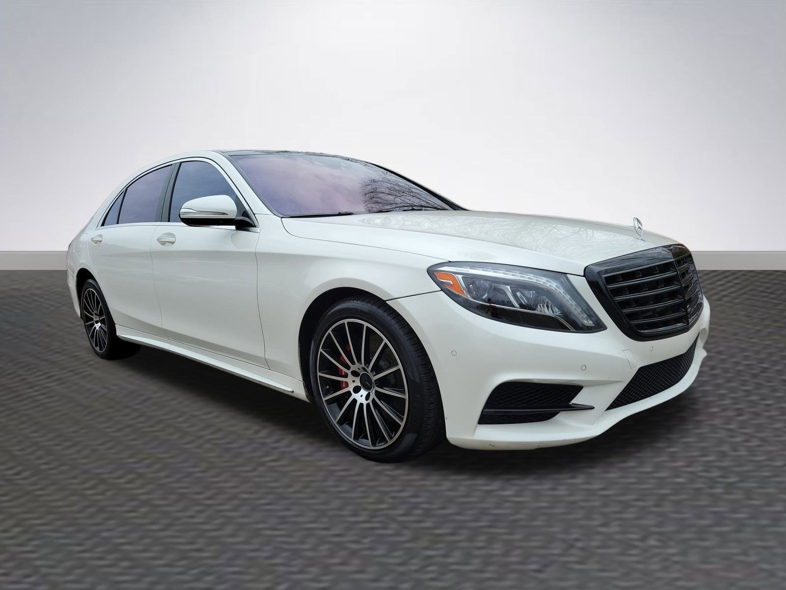 2015 Mercedes-Benz S-Class S550's photo