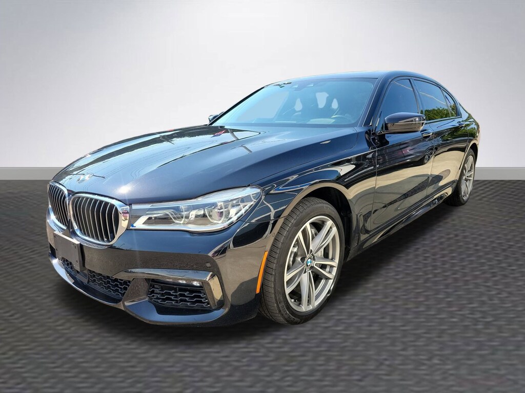 Used 2019 BMW 750i xDrive Sedan